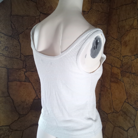 Abercrombie & Fitch White Ribbed Tank Top - Picture 4 of 4